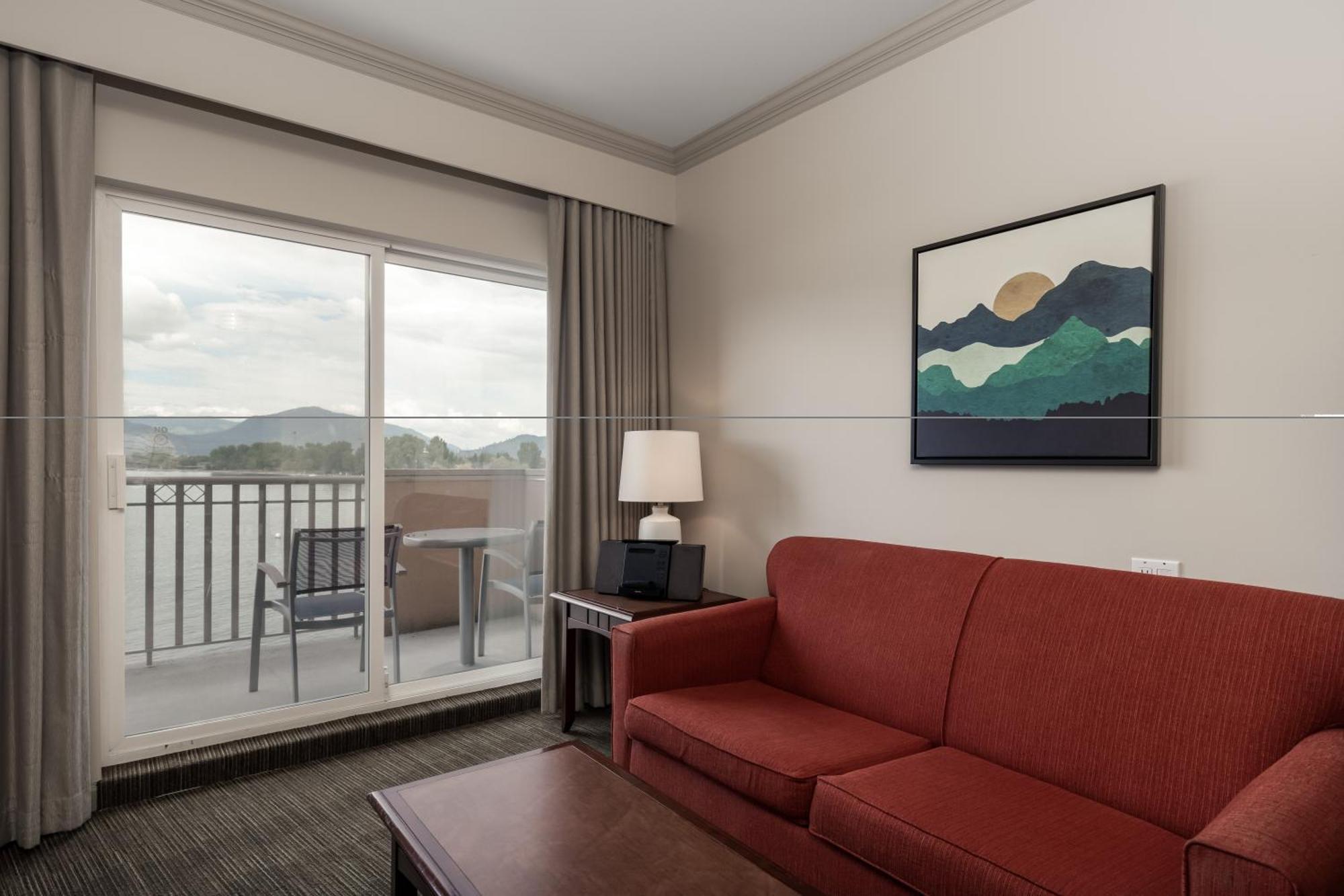 แมนเทโอ รีสอร์ต Hotel เคโลว์นา ภายนอก รูปภาพ