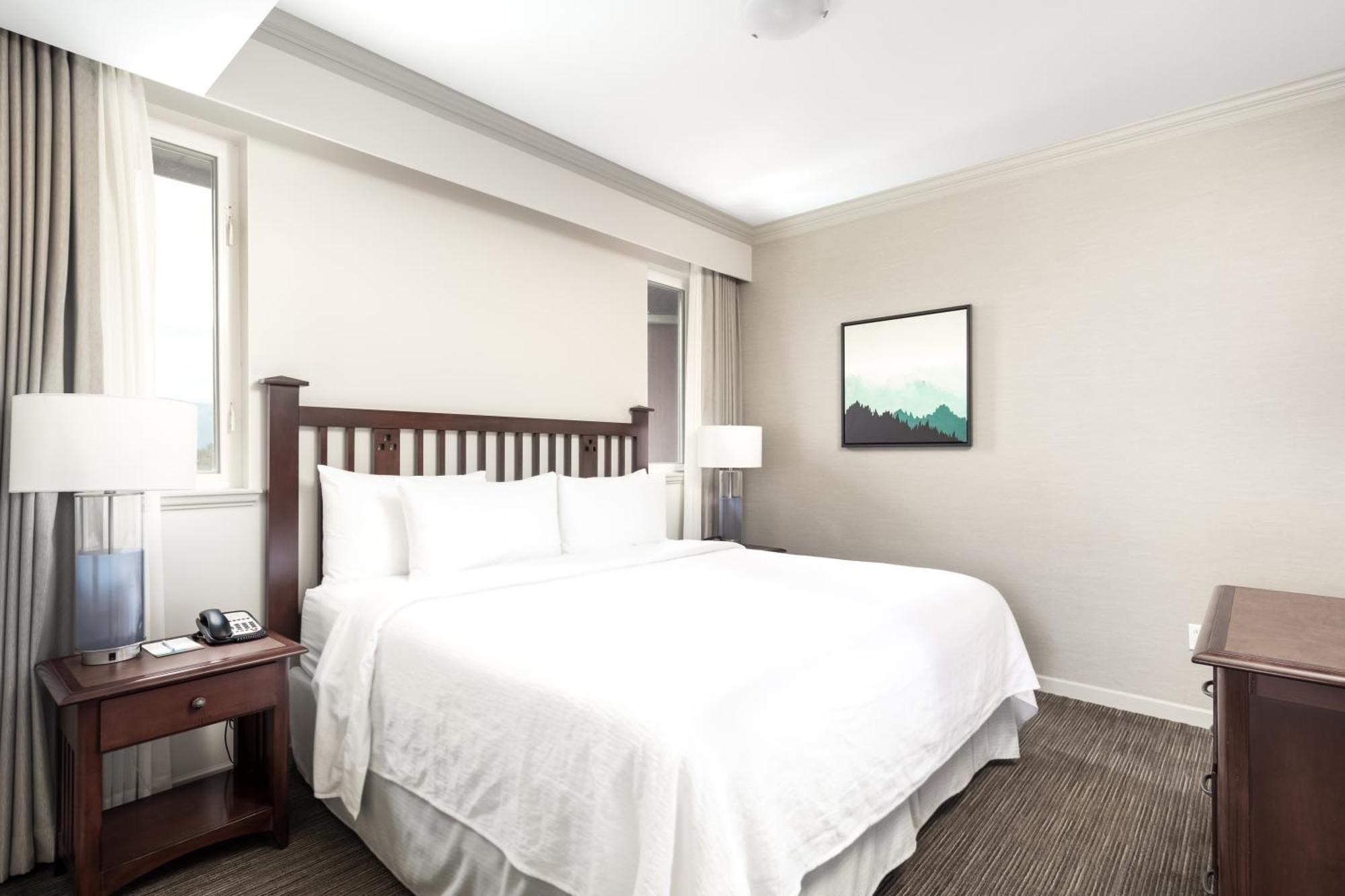 แมนเทโอ รีสอร์ต Hotel เคโลว์นา ภายนอก รูปภาพ